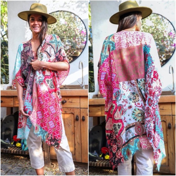 Vintage Floral Crochet Fringe Top – Boho Beach Kimono Cover-Up